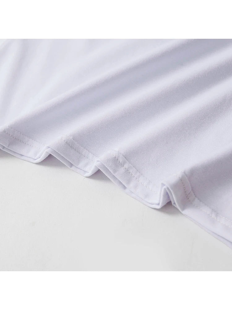 T-shirt “Jesus Cross” – Foi et Simplicité | T-shirt Chrétien Minimaliste pour Femme – Hope & Light Girlz