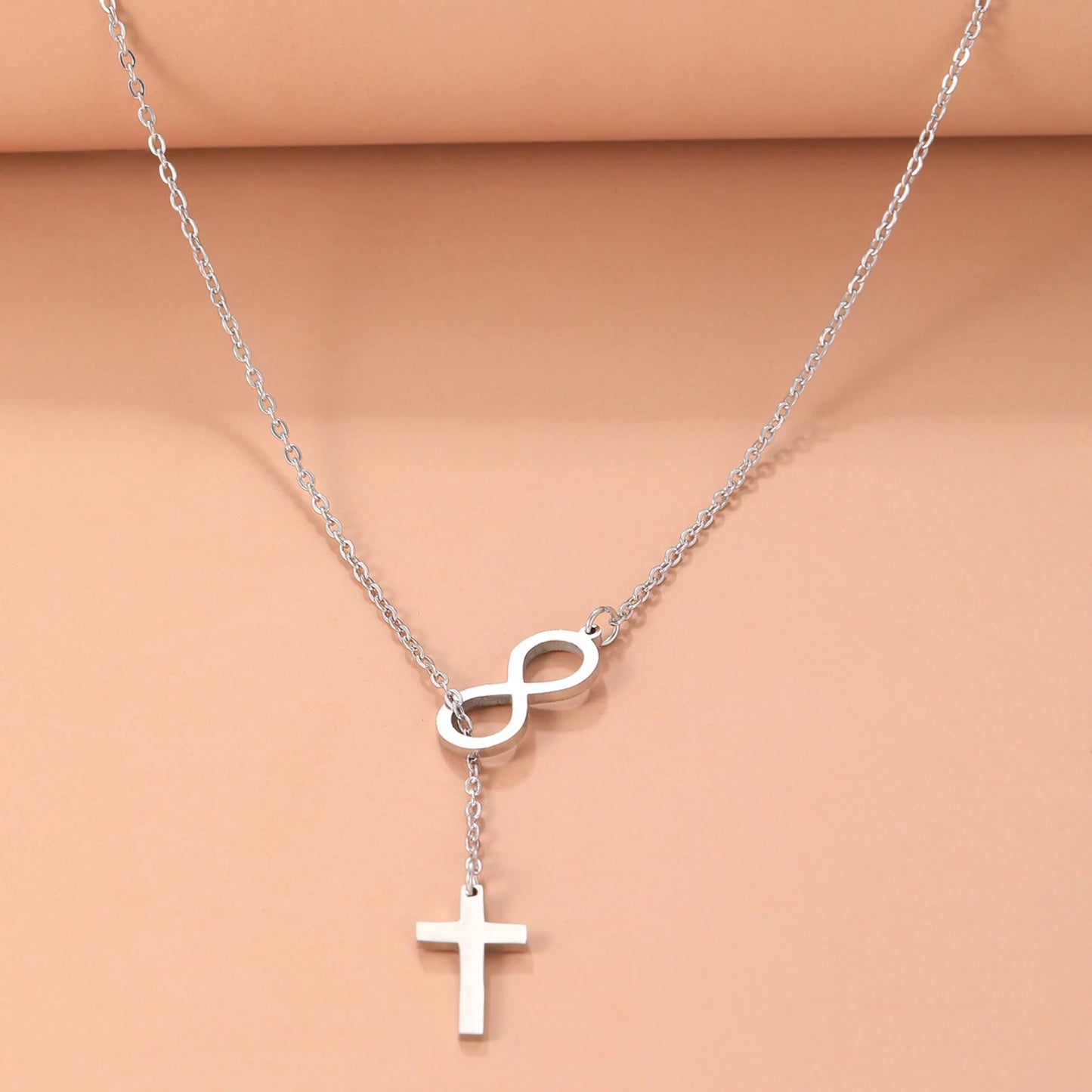 Collier Croix & Infini – Amour éternel de Dieu | Acier inoxydable doré ou argenté | Hope & Light Girlz