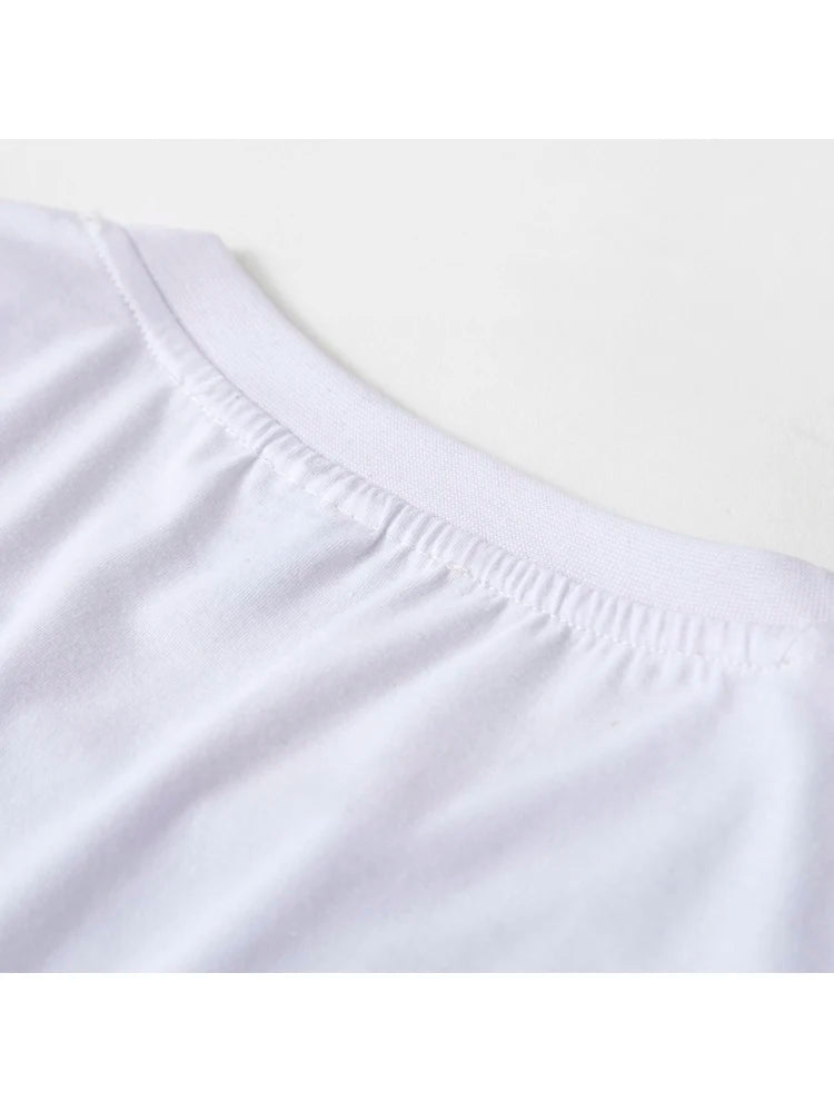 T-shirt “Jesus Cross” – Foi et Simplicité | T-shirt Chrétien Minimaliste pour Femme – Hope & Light Girlz