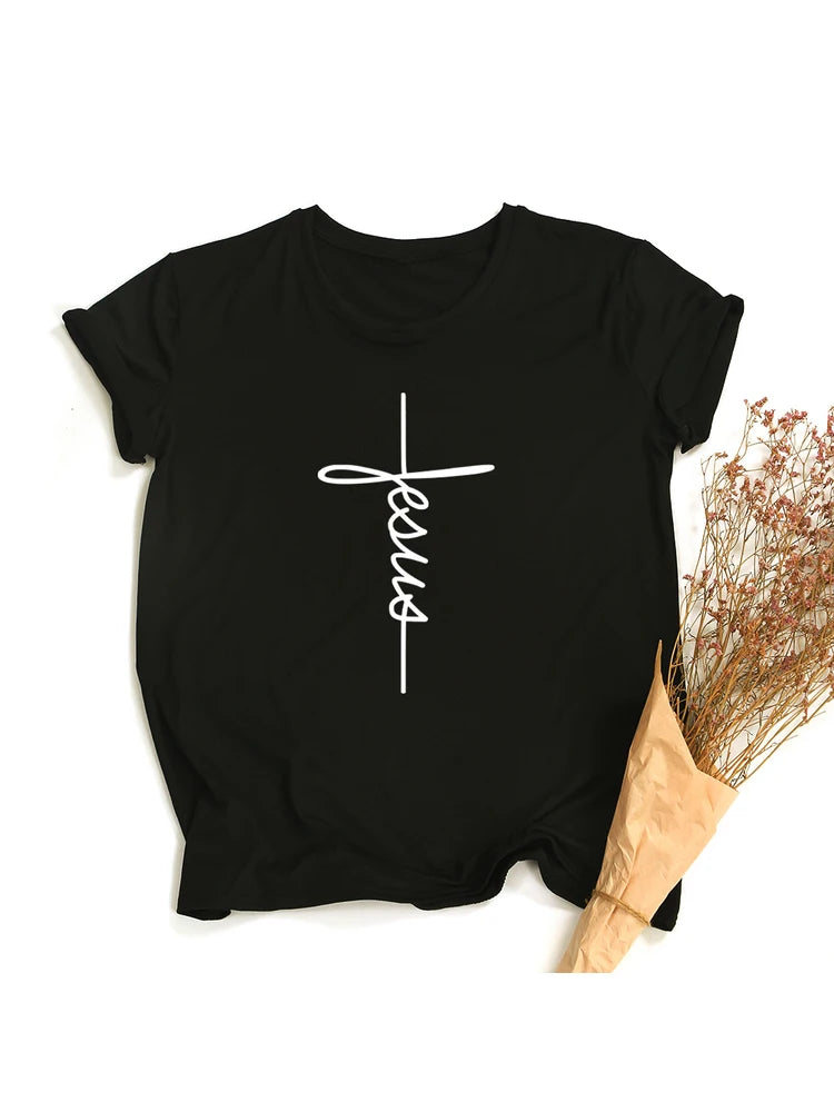 T-shirt “Jesus Cross” – Foi et Simplicité | T-shirt Chrétien Minimaliste pour Femme – Hope & Light Girlz