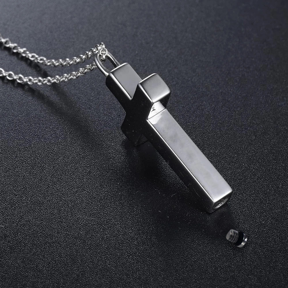 ✨ Collier Croix en acier inoxydable – Pendentif 2,8 cm – Noir, Or ou Argent – Bijou chrétien moderne