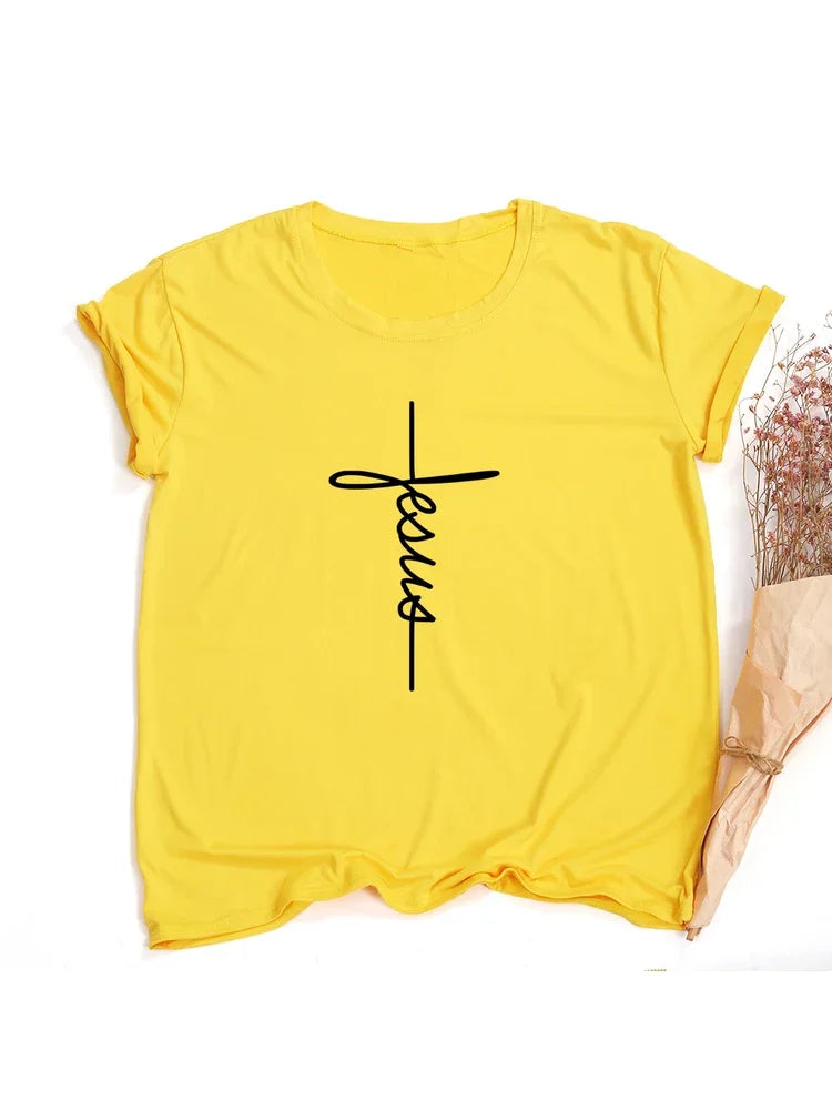 T-shirt chrétien “Jesus” – Croix minimaliste | Femme – Foi & Simplicité