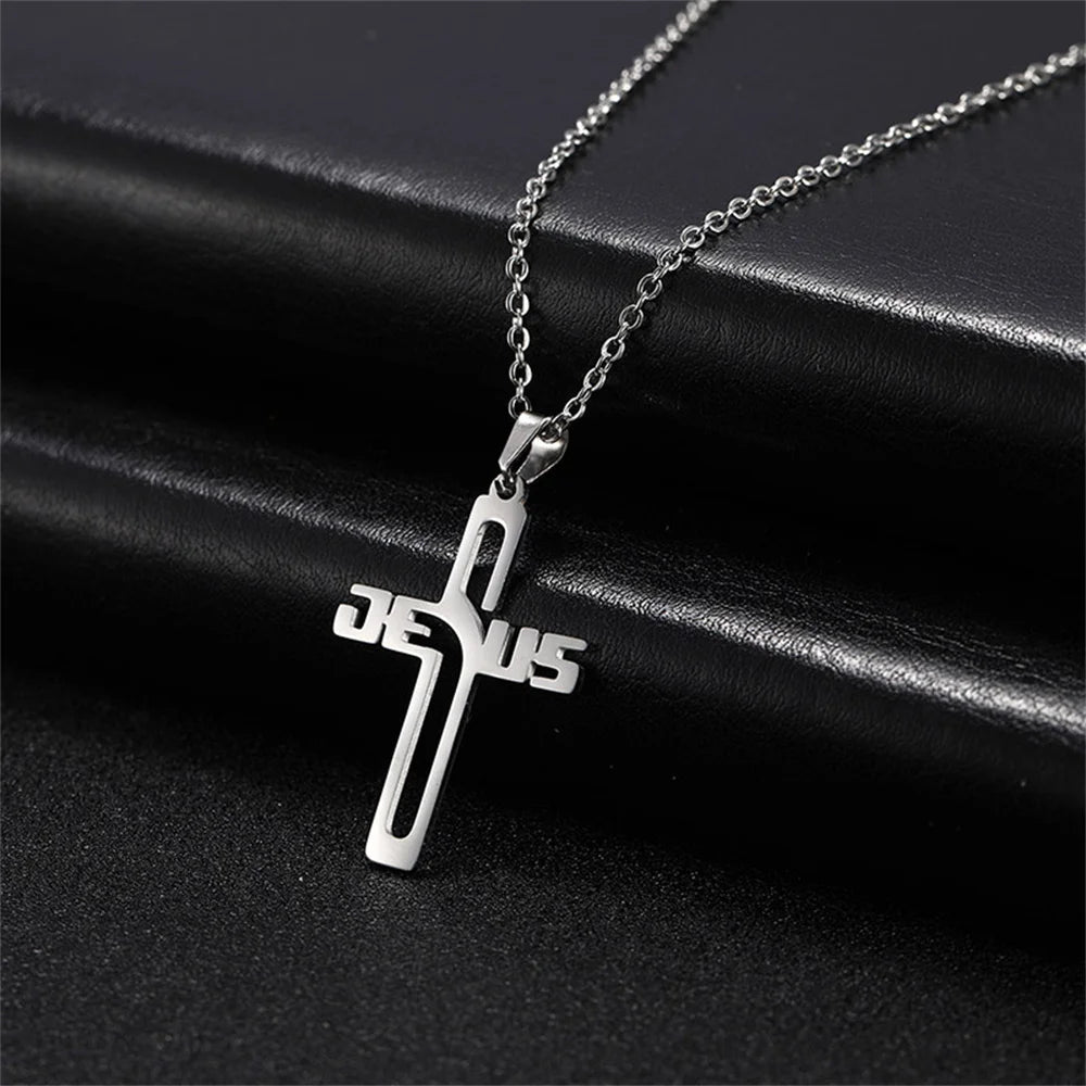 Collier Croix « Jesus » – Acier Inoxydable