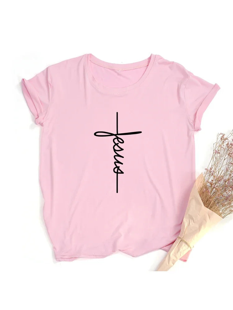 T-shirt chrétien “Jesus” – Croix minimaliste | Femme – Foi & Simplicité