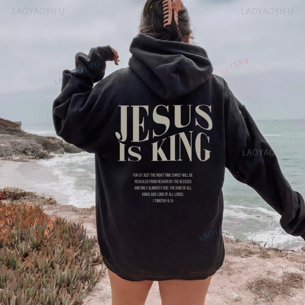 Sweat à capuche femme “JESUS IS KING” – Hoodie chrétien fashion | Hope And Light Girlz