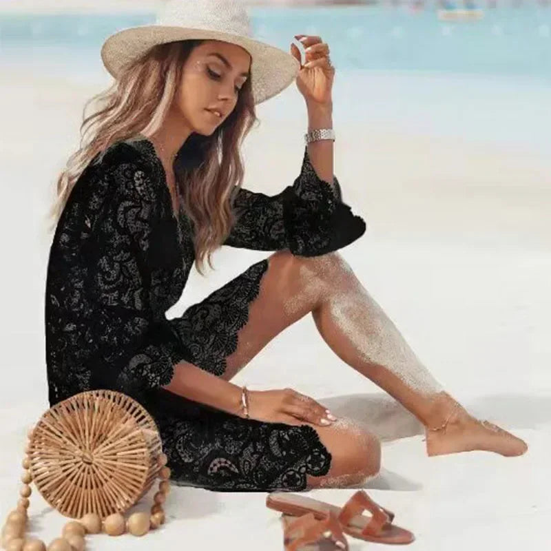 Robe de Plage Dentelle Bohème Chic "Pure Romance" – White & Black