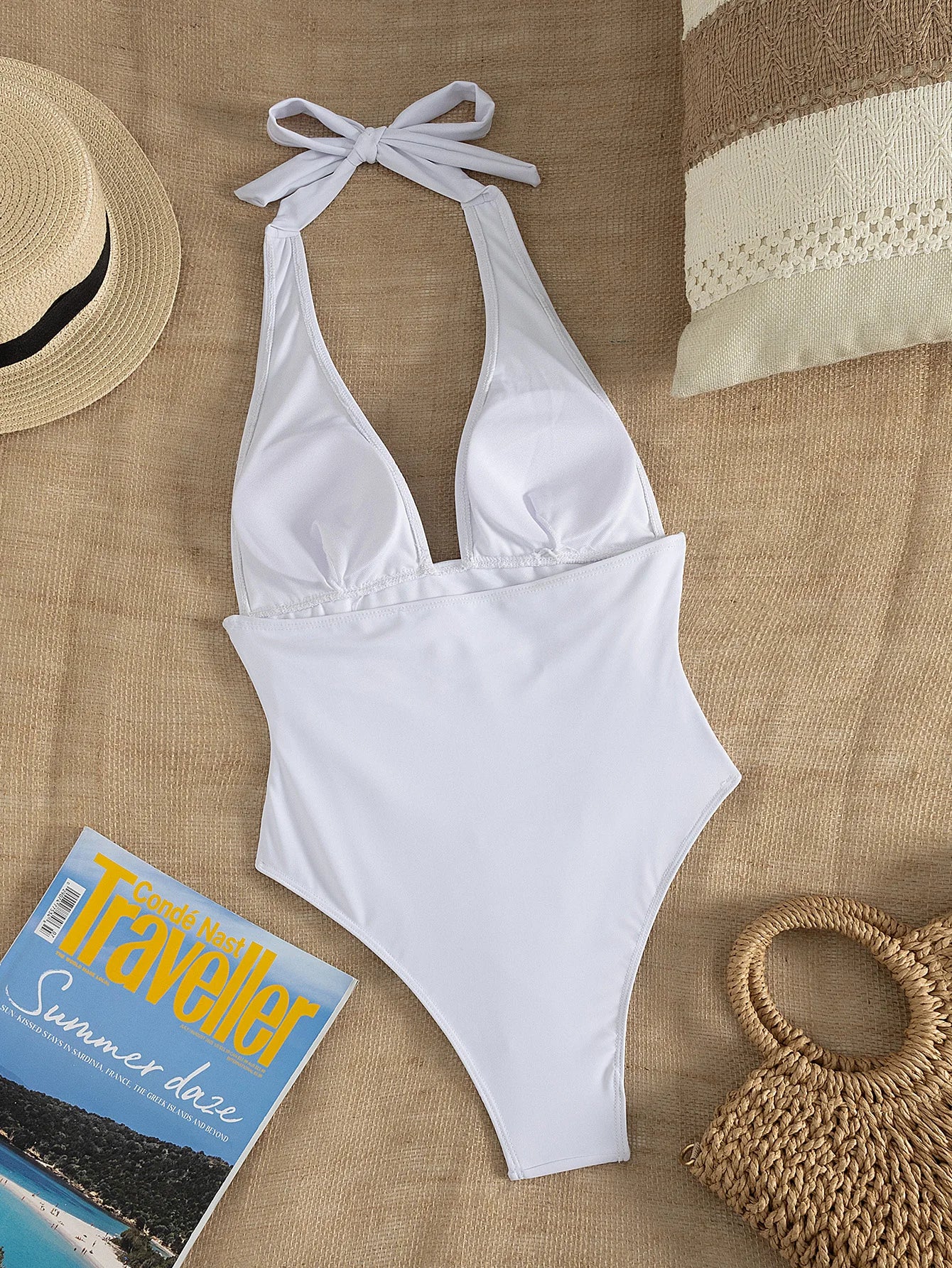 Maillot de Bain Une Pièce Blanc Col Halter Décolleté Plongeant | Hope And Light Girlz