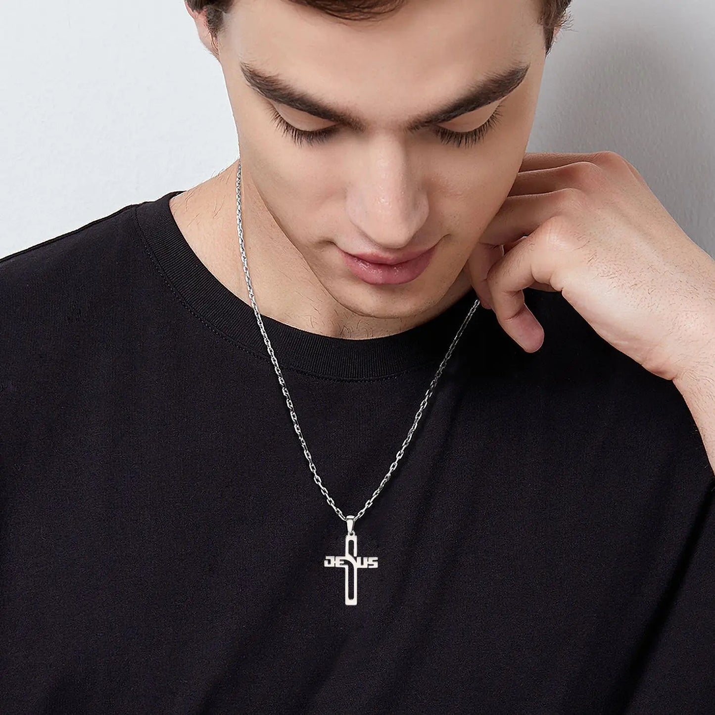 Collier Croix « Jesus » – Acier Inoxydable
