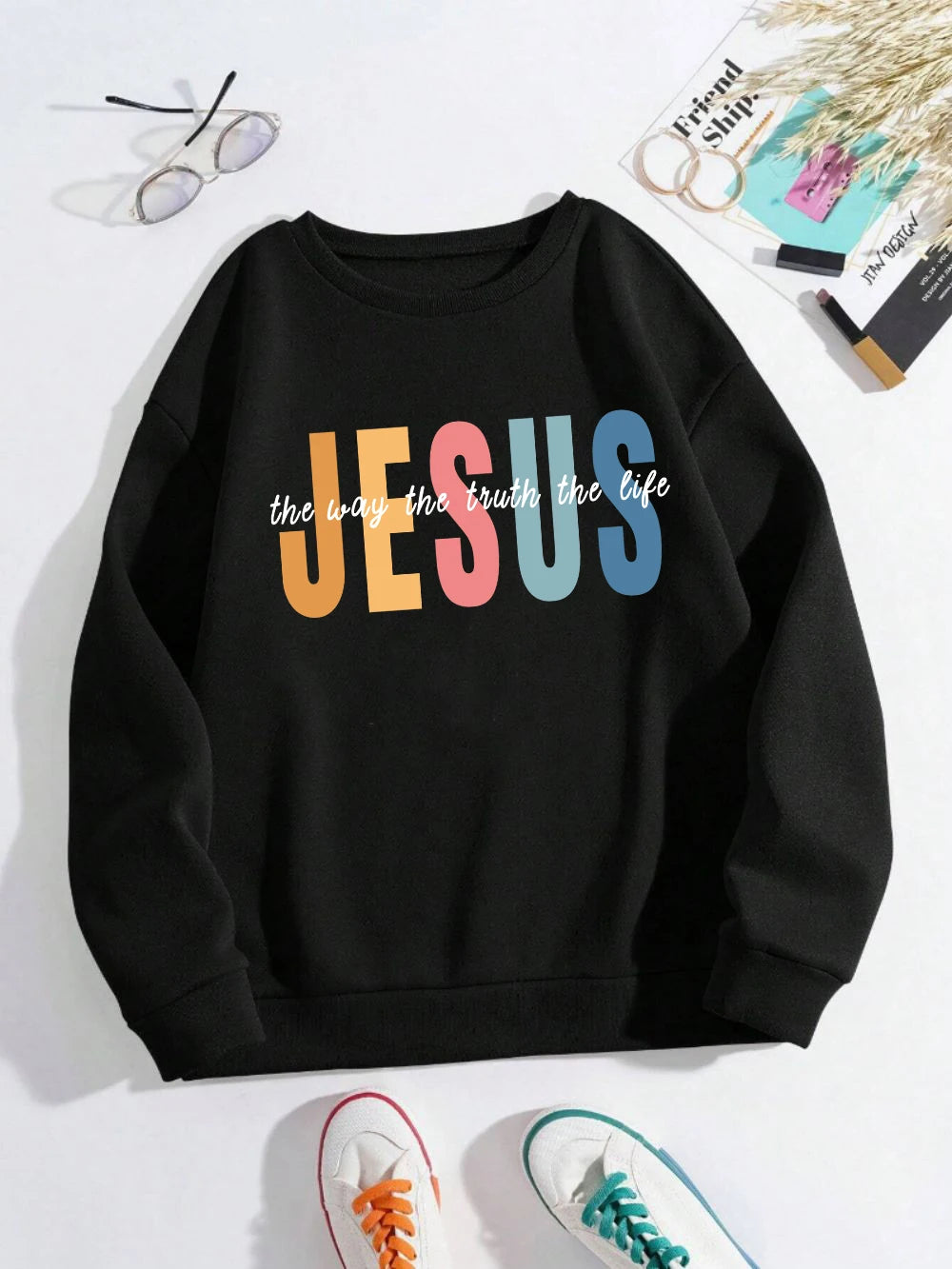 Sweat “JESUS — The Way, The Truth, The Life” – 12 Couleurs – Pull Chrétien Confort & Style