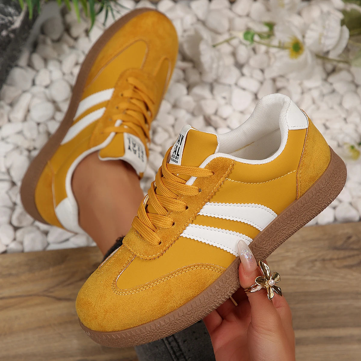 Sneakers Vintage Femme Fashion – Baskets Casual Tendance du 35 au 45 | Hope & Light Girlz