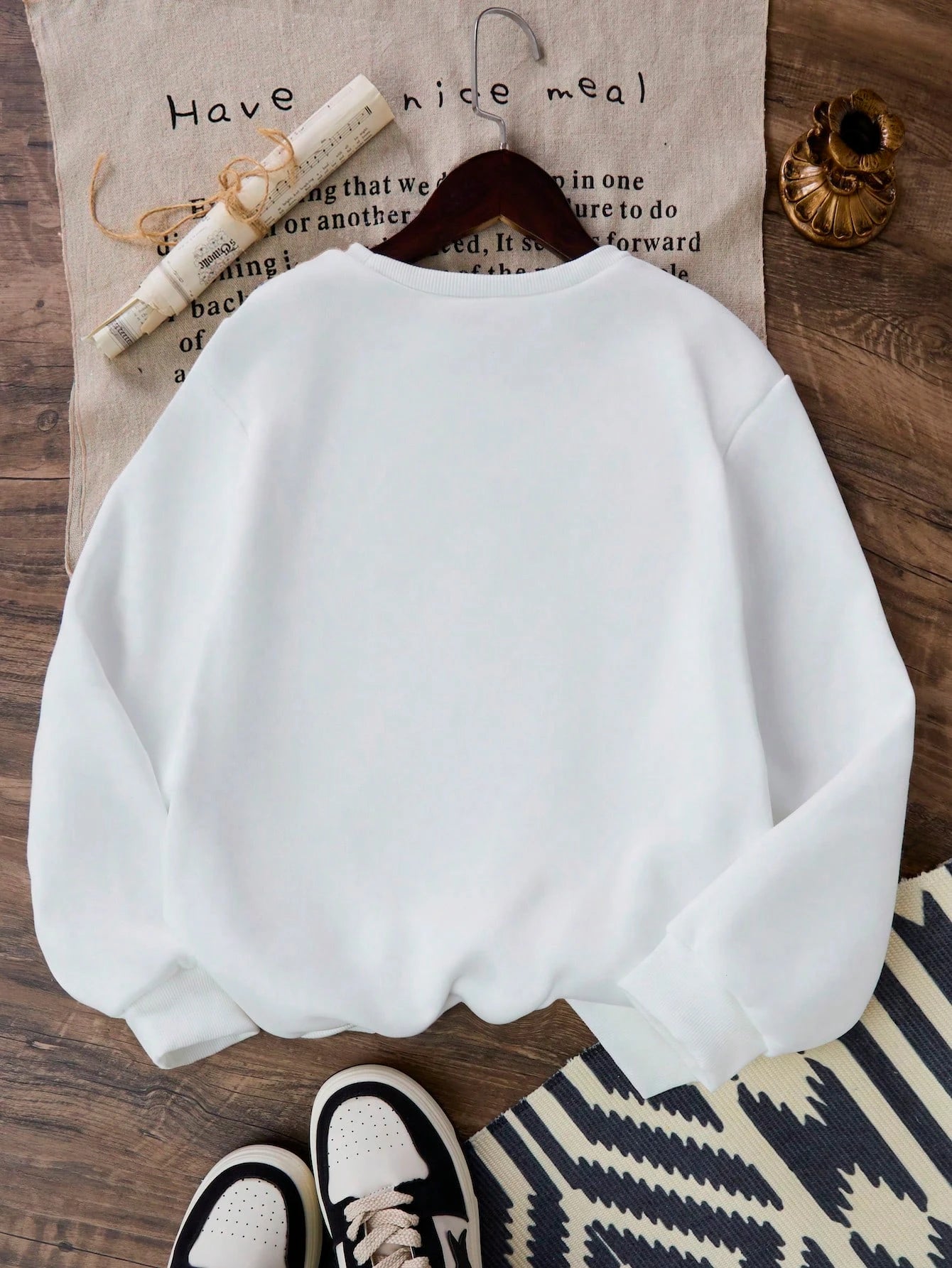 Sweat “JESUS — The Way, The Truth, The Life” – 12 Couleurs – Pull Chrétien Confort & Style