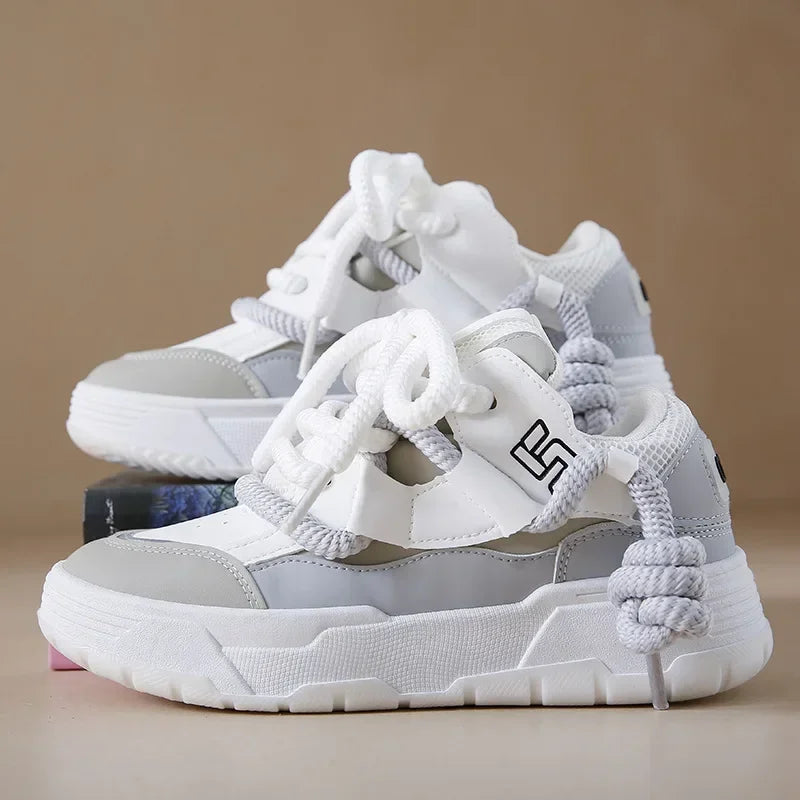 Sneakers Femme Oversize Fashion – Style Streetwear Girly ✨ Du 35 au 42 • Version dominante blanche ou couleur dominante