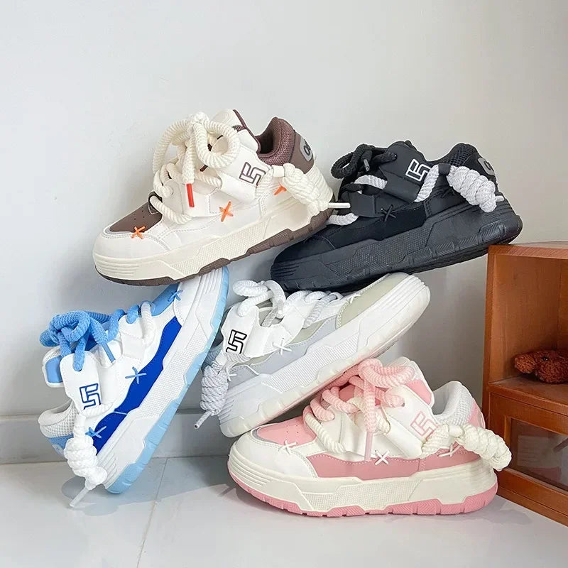 Sneakers Femme Oversize Fashion – Style Streetwear Girly ✨ Du 35 au 42 • Version dominante blanche ou couleur dominante