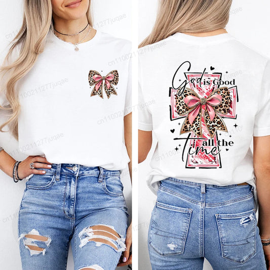 T-shirt chrétien femme “God is Good All the Time” – Croix rose & léopard – 8 coloris – XS à 4XL – Mode foi féminine