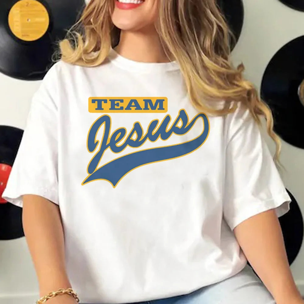 Collection T-Shirts “Jésus-Christ” — Styles Inspirants, Design Moderne & Foi Affirmée