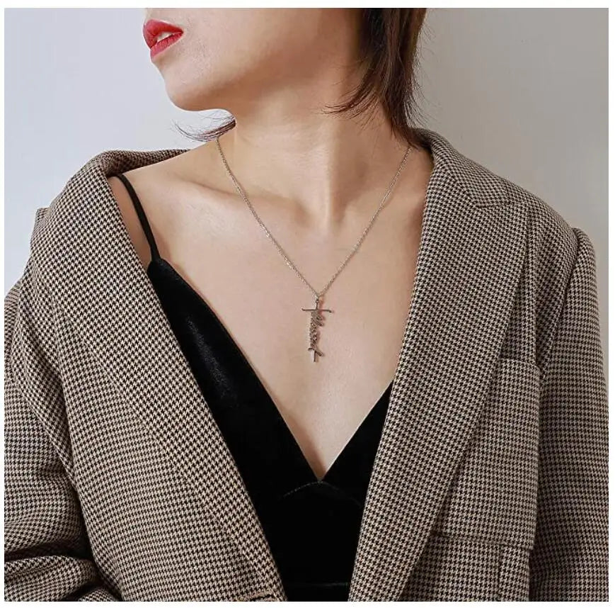 Collier “Blessed” avec Croix – Foi & Élégance | Plaqué argent ou or | Cadeau chrétien Hope & Light Girlz