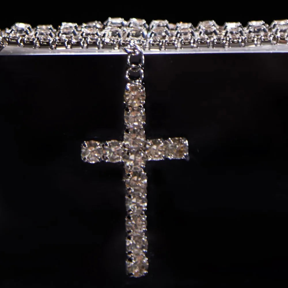 Collier Croix Strass Multi-Rang – Choker Brillant Glamour | Bijou de Foi Étincelant Hope & Light Girlz